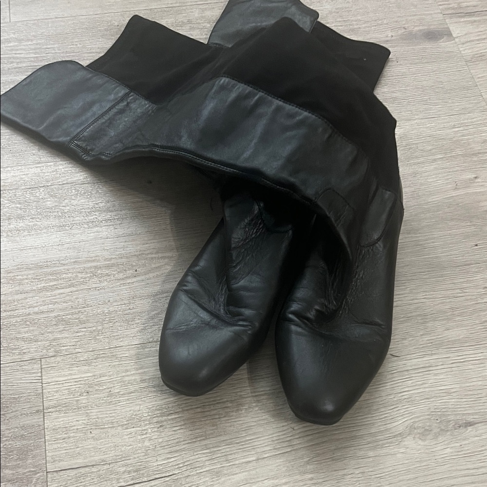 Louise et Cie - Black Leather knee height boots - Picture 3 of 7